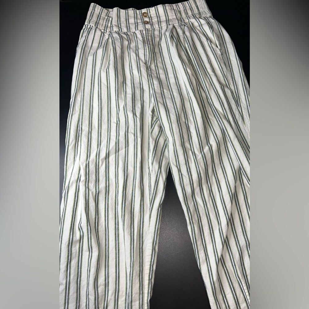 Urban Outfitters Striped Cotton & Linen Blend Women’s Pants size Medium EUC
